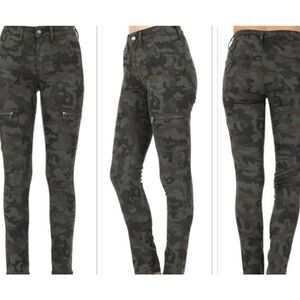Estilo Camo Print Kancan Skinny Jeans